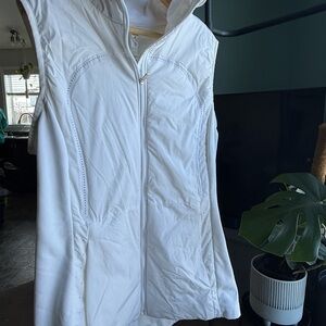lululemon athletica White Sleeveless Hooded Zip Vest
